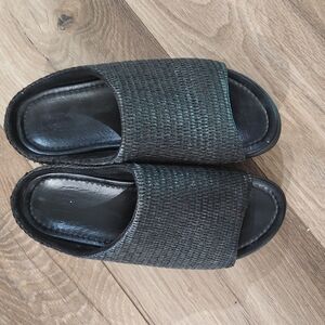Black Woven FitFlop Slide Sandals
